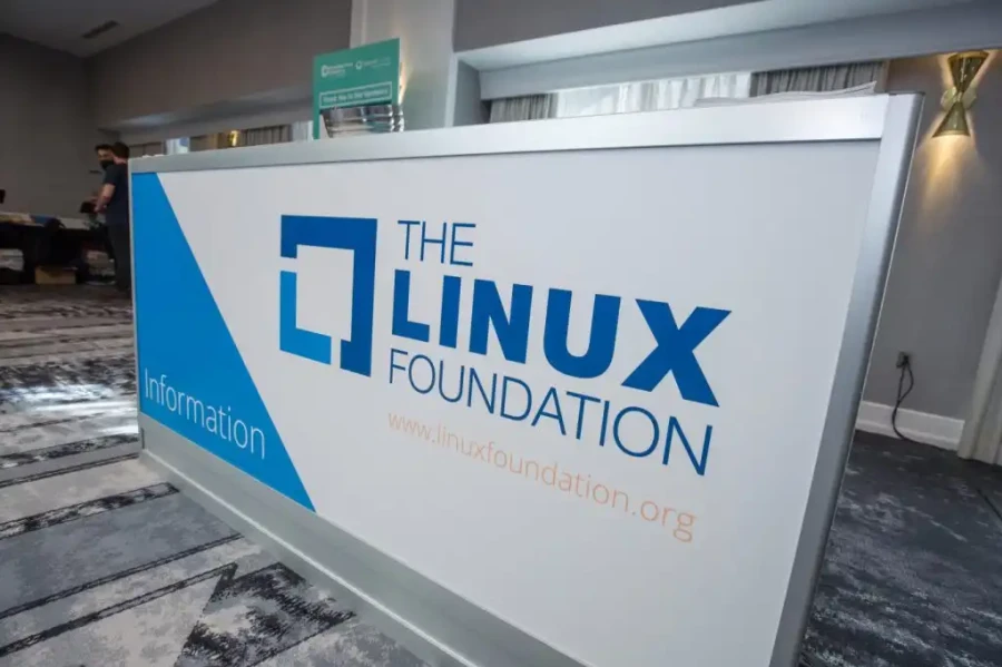 The Linux Foundation 1024x682 Esm W900